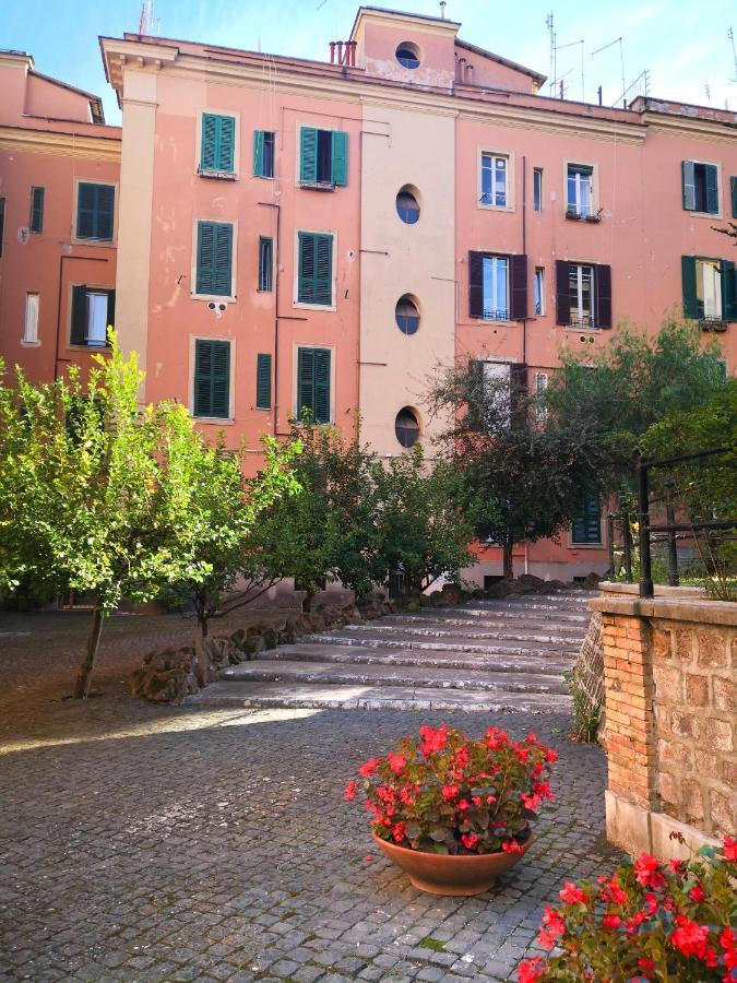 Cortile Al Vaticano By Bed&Bros Rome Bagian luar foto